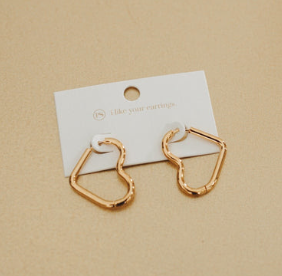 ✨ Love On My Mind Earrings