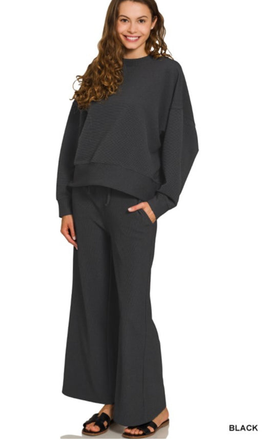 Ribbed Round Neck Pullover & Pants Set