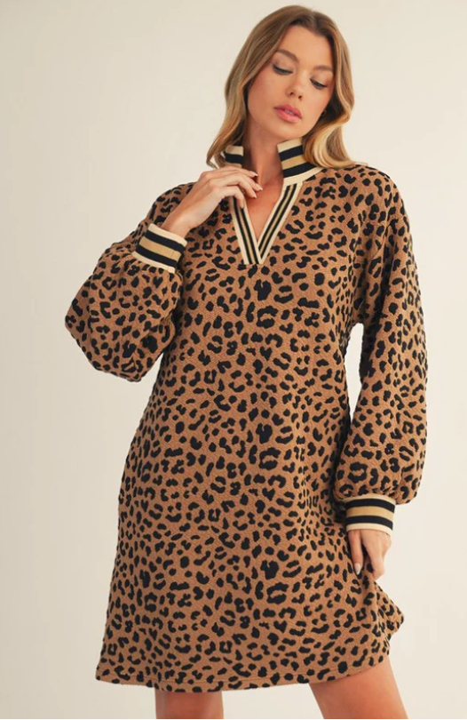 Toffee Leo Textured Shift Dress